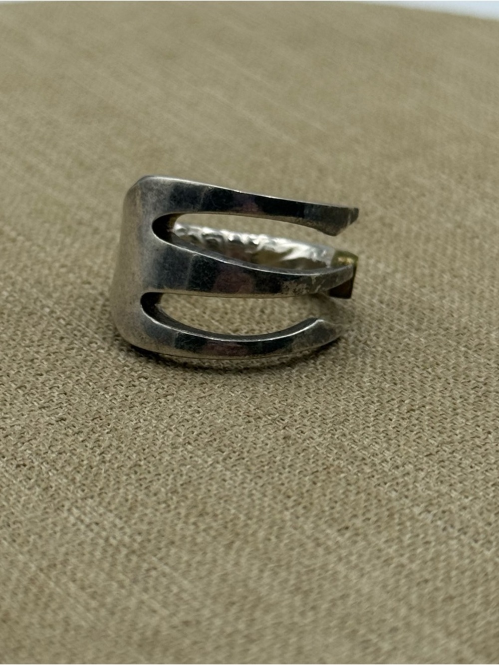 Handmade fork ring Cutout Wide Band Ring - Silver tone - Picture 2 of 4